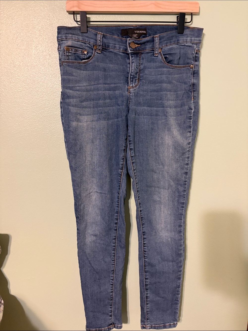Versona Medium Wash Skinny Jeans - Classic Blue